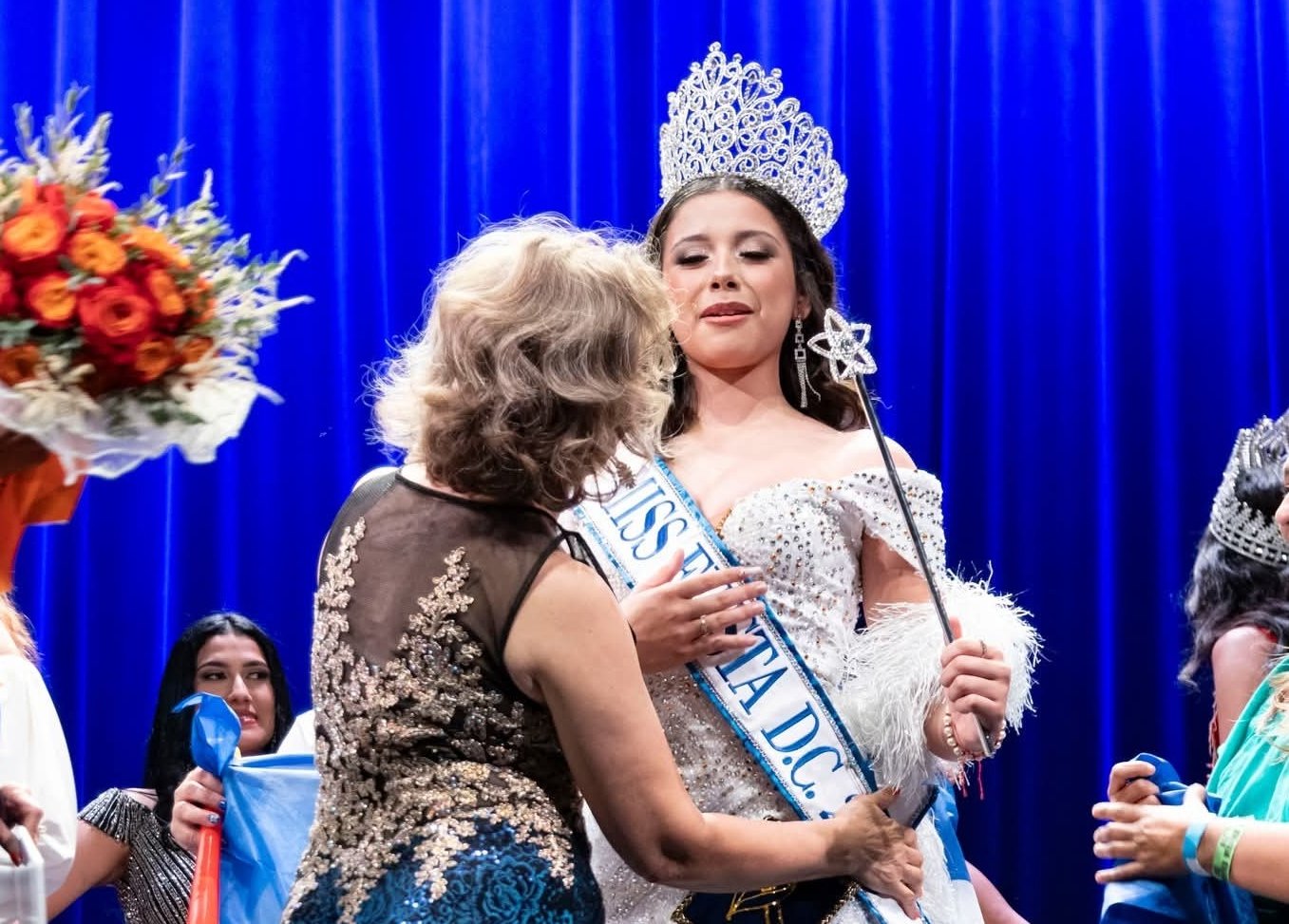 Jenni Sorto fue coronada como Miss Fiesta DC 2025 en Washington DC.