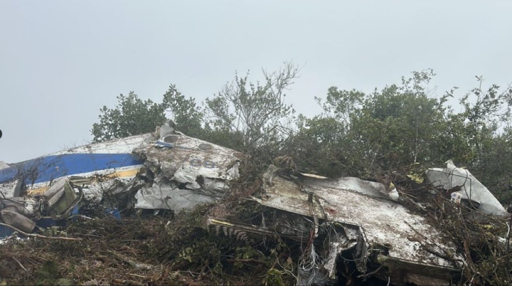 Fallecen 15 personas en accidente de avioneta en Colombia, incluido el congresista Diógenes Quintero. 2 image 476